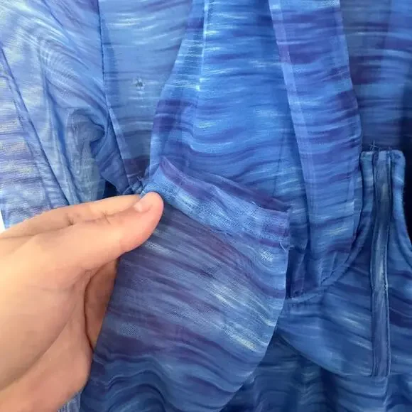 Akira Aqua Babe Mesh Printed Midi Dress BodyCon Size Small Form Fitting Blues - Picture 10 of 14